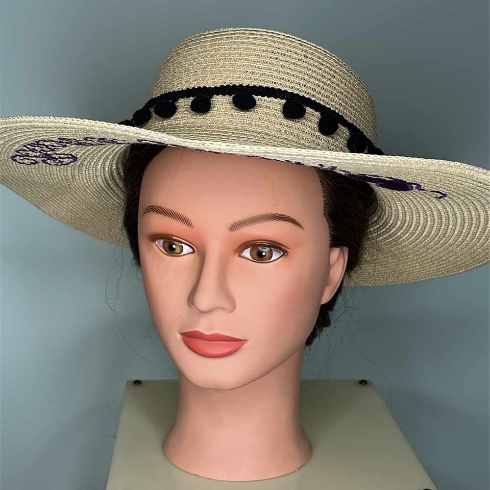 Straw Hat Wide Brim Foldable Roll up Floppy Summer Hat with text “Bach & Boozy”